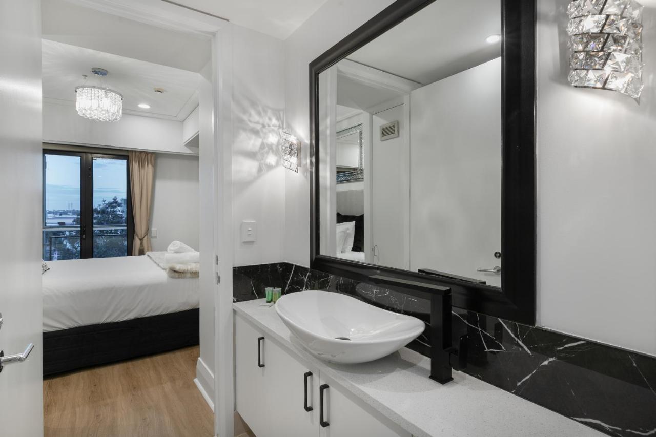 Extravagant Escape Auckland Exterior foto