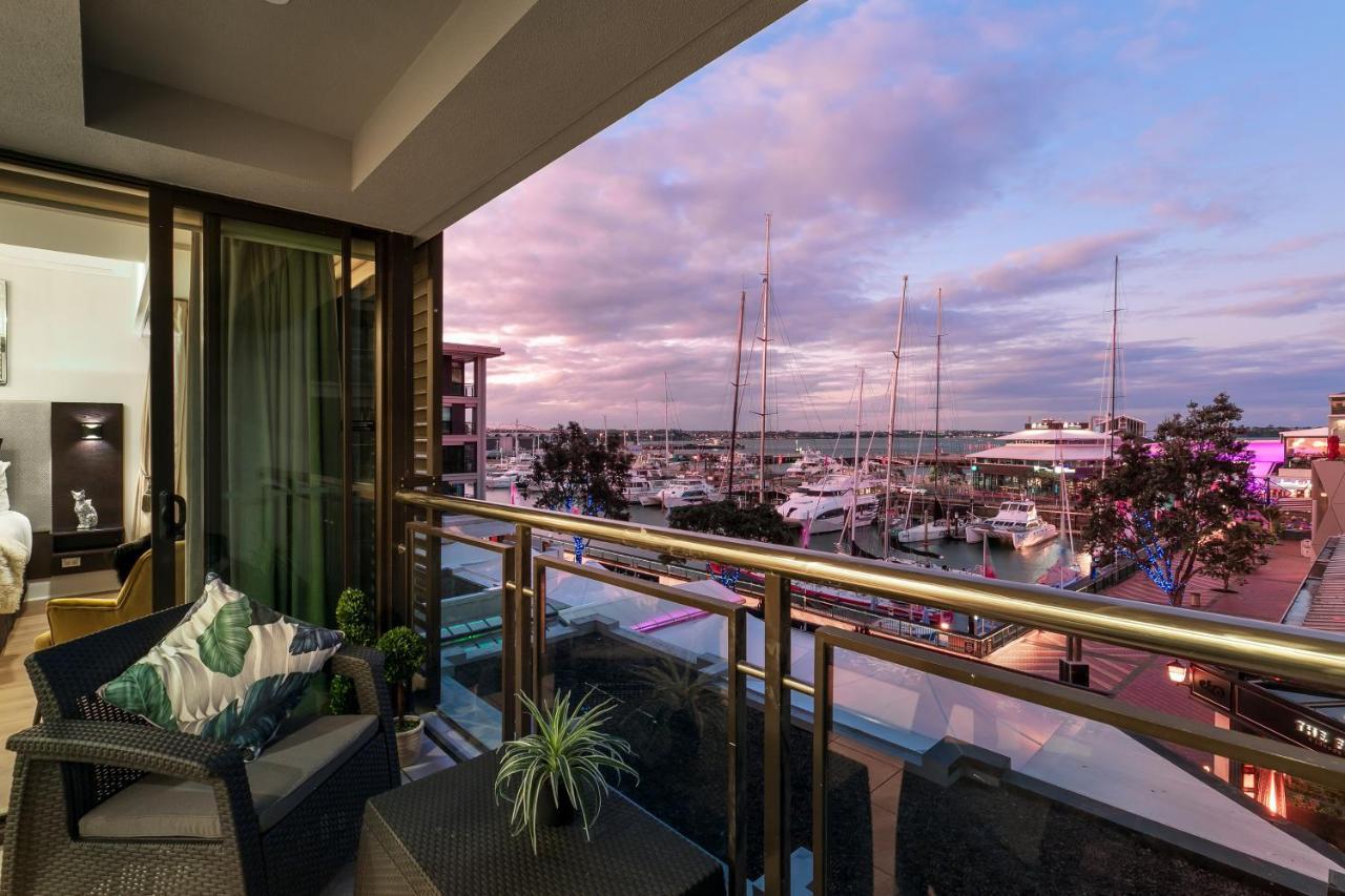 Extravagant Escape Auckland Exterior foto